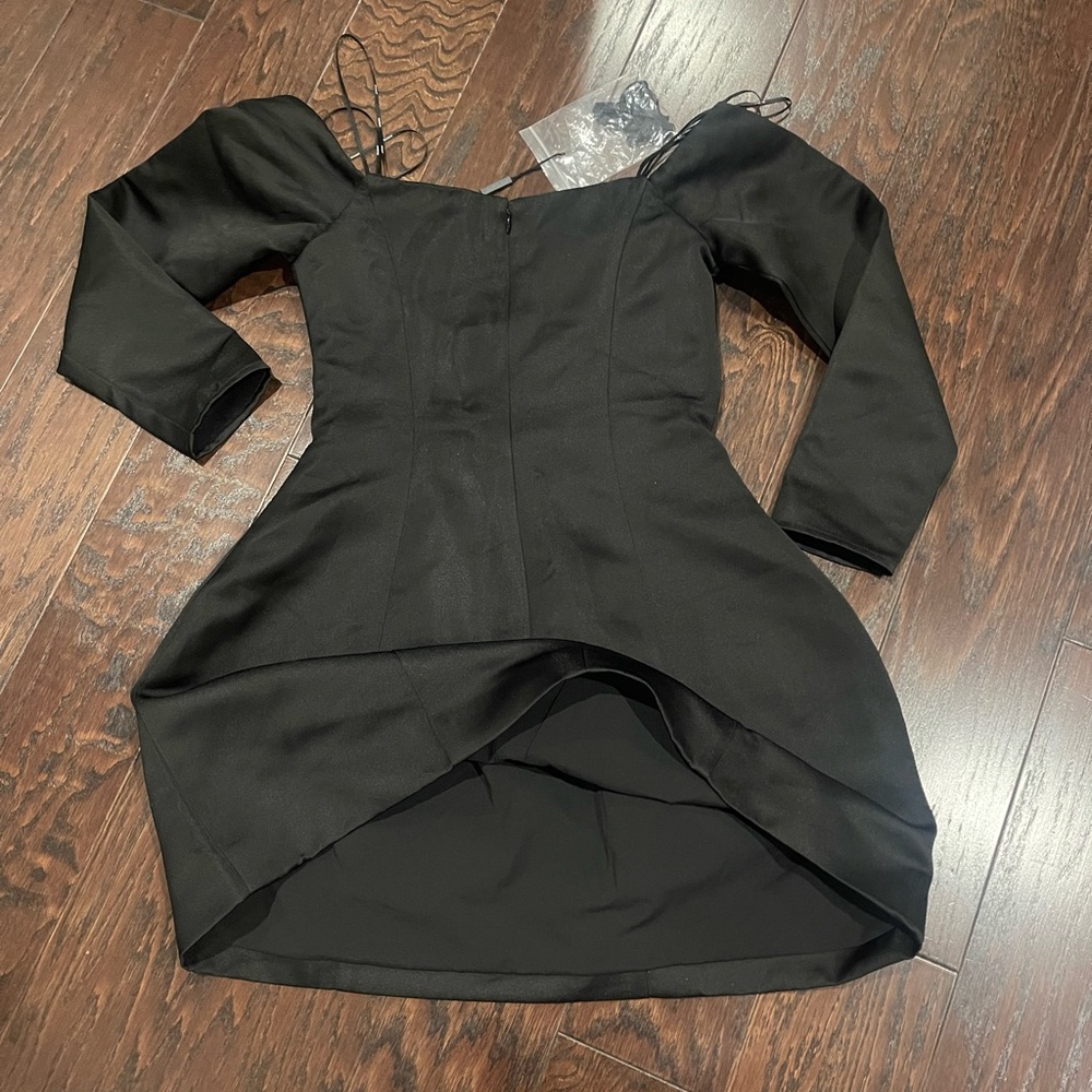 ELLIATT Vida Off The Shoulder Long Sleeve Cocktail Mini Women Size XSmall NEW - Picture 7 of 11